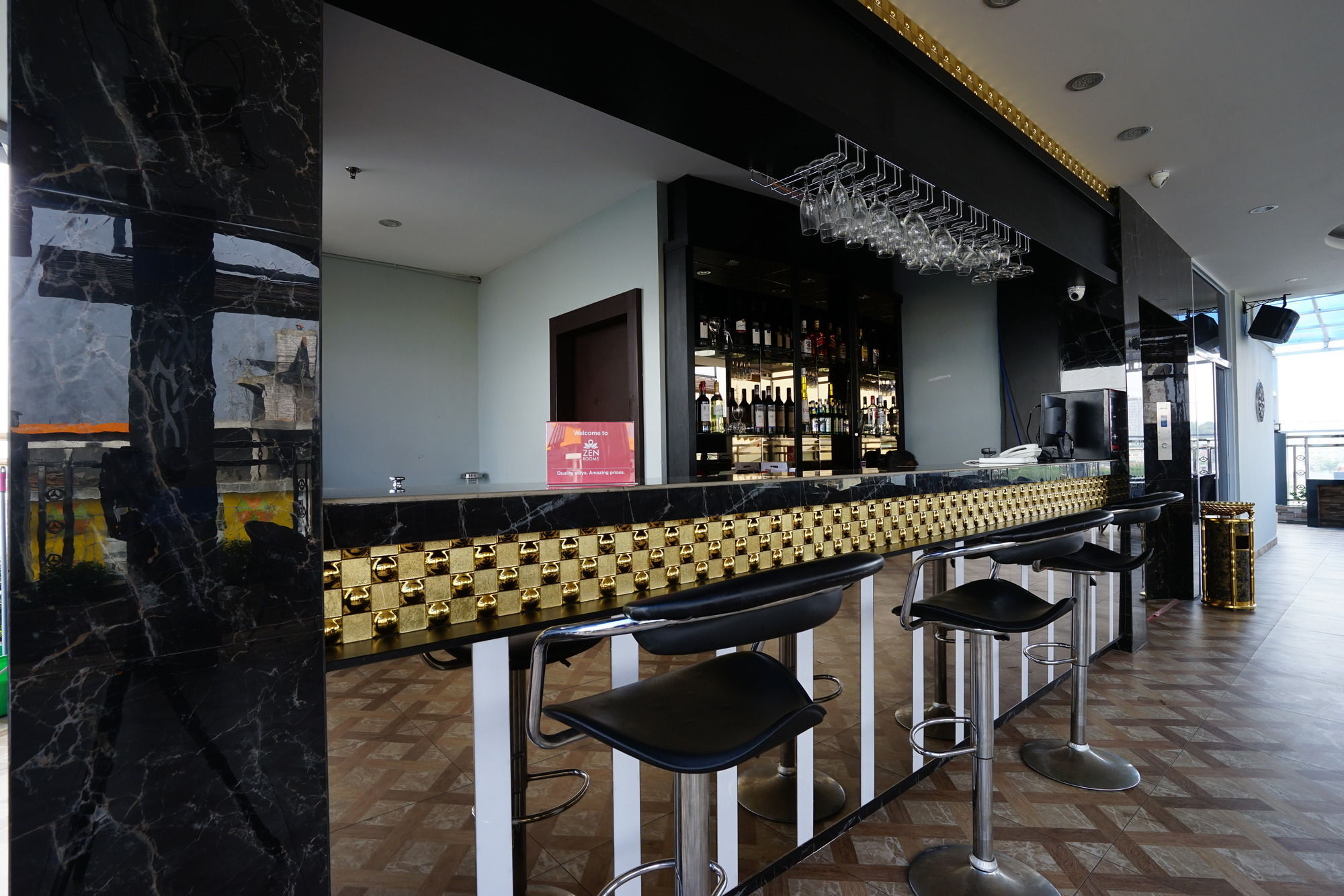 Cardinal Lucky Star Hotel Batam Exterior photo